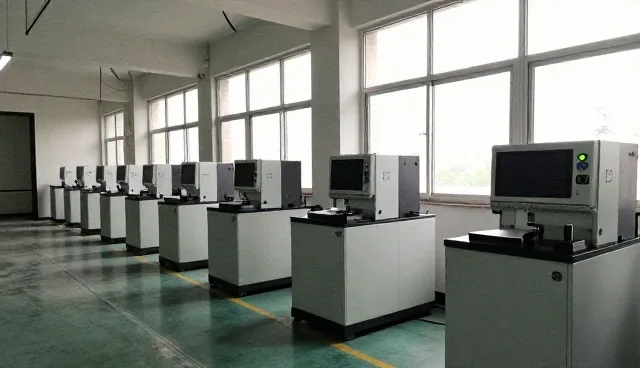 线上平台搭建的性能优化与适用场景分析